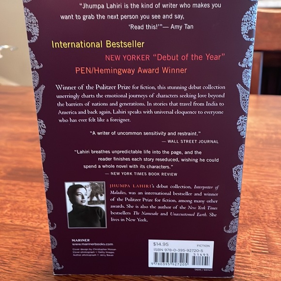 Interpreter of Maladies book - Picture 2 of 7